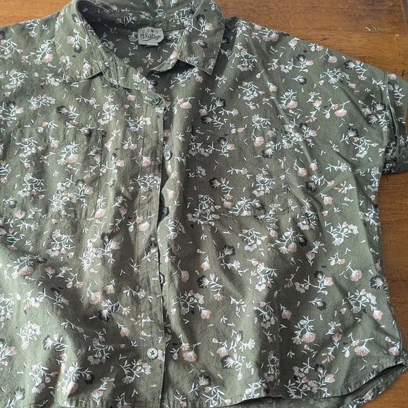 2pc Floral Boxy Cropped Button Down Shirts - Picture 4 of 9